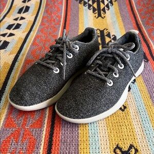 Allbirds Wool Runner Sneakers Women's US 10 Gray Athletic Running Shoes GAL117